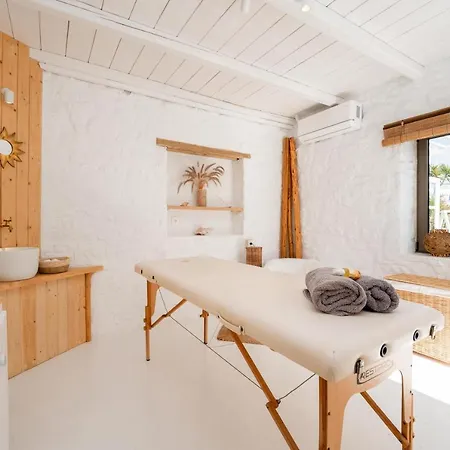 La Stella Hotel 3*